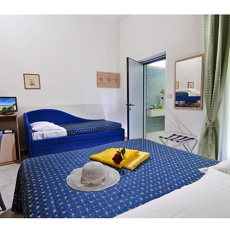 Hotel Losanna Gabicce Mare Zewnętrze zdjęcie