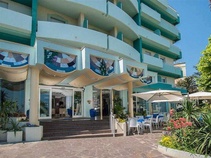 Hotel Losanna Gabicce Mare Zewnętrze zdjęcie