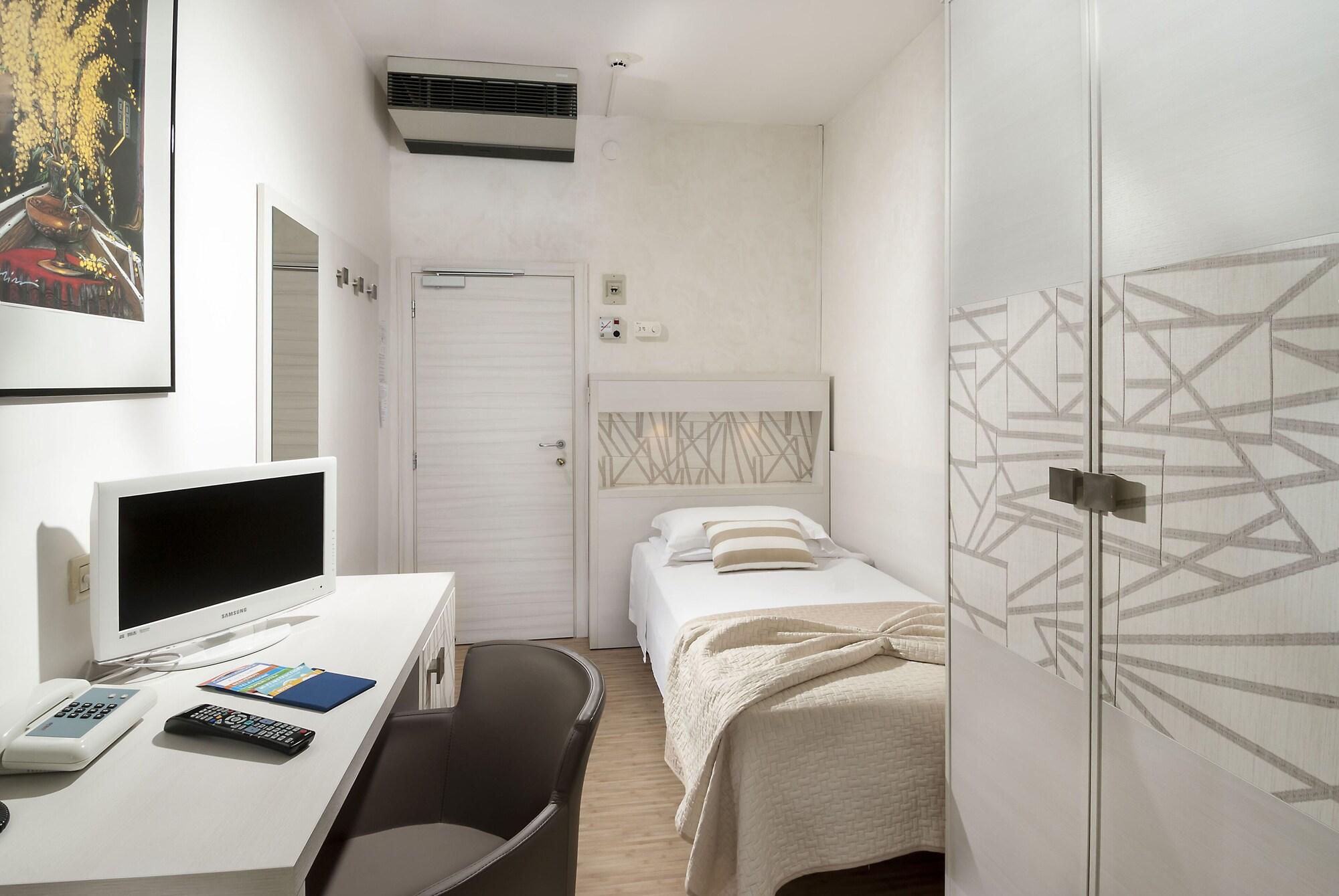 Hotel Losanna Gabicce Mare Zewnętrze zdjęcie
